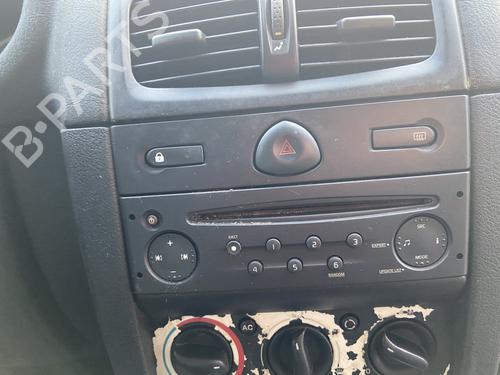 Used Radio RENAULT CLIO II (BB_, CB_) 1.5 dCi (B/CB07) (65 hp) 31191048
