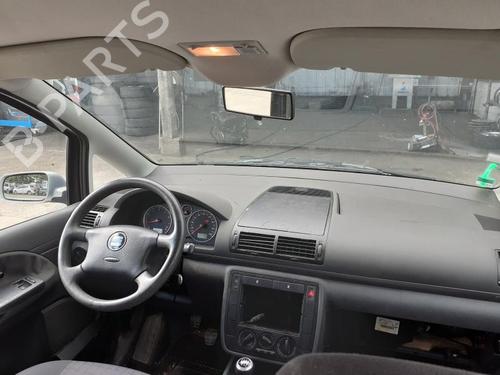 Right headlight SEAT ALHAMBRA (7V8, 7V9) 2.0 i | BP27120152C29 