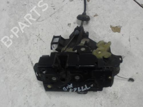 Used Front right lock VW CADDY III Box Body/MPV (2KA, 2KH, 2CA, 2CH) 2.0 SDI (70 hp) 27119666
