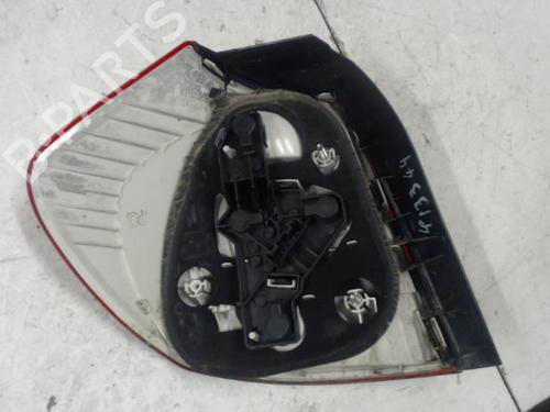 Used Right taillight BMW 1 (E87) 118 d (122 hp) 27122755