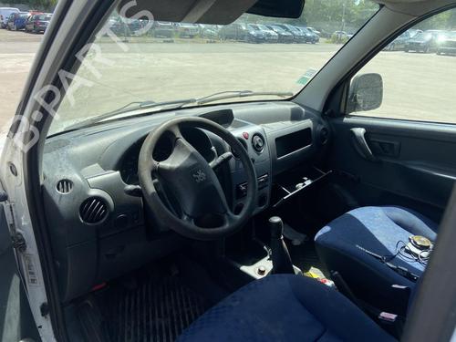 Used Driver airbag PEUGEOT PARTNER Box Body/MPV (5_, G_) 1.9 D (69 hp) 27208265