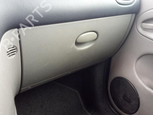 Used Glove box CITROËN XSARA PICASSO (N68) 2.0 HDi (90 hp) 27141484