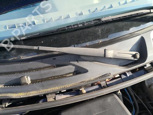 Used Front windshield wiper arm FIAT PANDA (169_) 1.2 (169.AXB11, 169.AXB1A) (60 hp) 27129597