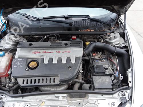Used Mass air flow sensor ALFA ROMEO 147 (937_) 1.9 JTDM 8V (937.AXD1A, 937.AXU1A, 937.BXU1A) (120 hp) 27136198