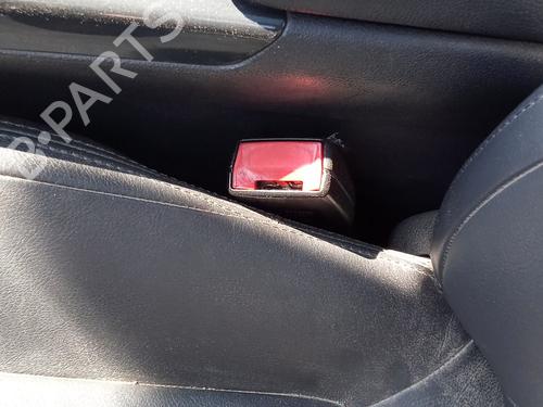Used Seat buckle PEUGEOT 3008 I MPV (0U_) 2.0 HDi (163 hp) 27110116