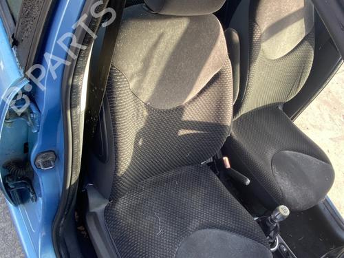 Used Right front seat CITROËN C3 I (FC_, FN_) 1.4 i (73 hp) 32483396