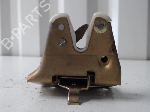 Used Tailgate lock Tailgate lock PEUGEOT 205 II (20A/C) 1.6 Aut. (88 hp) 27119826 27119826