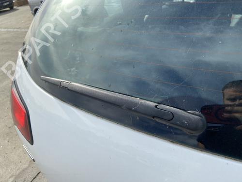Used Rear wiper motor CITROËN C3 II (SC_) 1.6 BlueHDi 100 (99 hp) 29476608