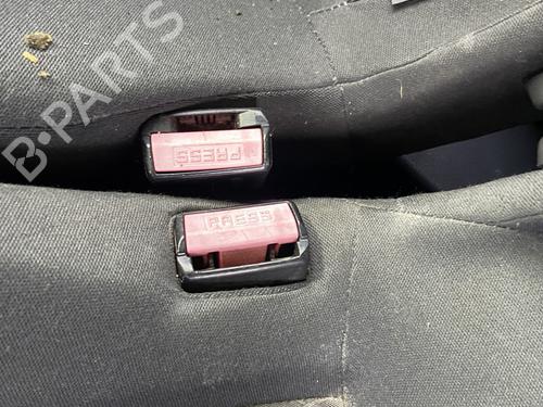 Used Seat buckle RENAULT GRAND SCÉNIC II (JM0/1_) 2.0 (135 hp) 29157911