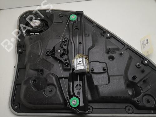 Used Rear right window mechanism Rear right window mechanism MERCEDES-BENZ B-CLASS Sports Tourer (W246, W242) B 200 CDI / d (246.208) (136 hp) 27144066 27144066