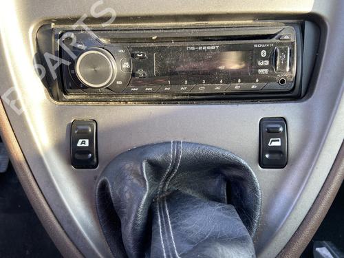 Used Left front window switch CITROËN XSARA PICASSO (N68) 2.0 HDi (90 hp) 30942070