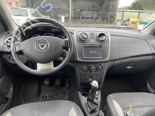 Instrumentbord DACIA SANDERO II 1.5 dCi (90 hp) 32363799