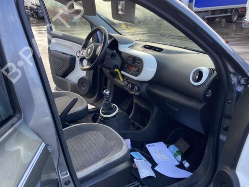 Used Rubber door seal RENAULT TWINGO III (BCM_, BCA_) 0.9 TCe 90 (BCM9, BCM2) (90 hp) 32067468