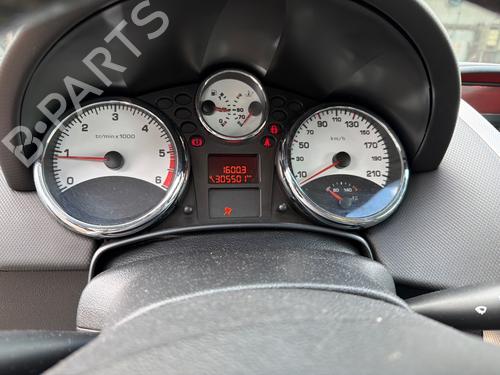Used Instrument cluster Instrument cluster 35889552 35889552