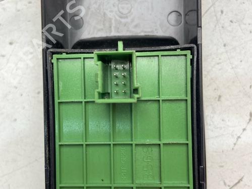 Left front window switch FIAT DUCATO Van (250_) 130 Multijet 2,3 D | BP39472350I27 - Image 4