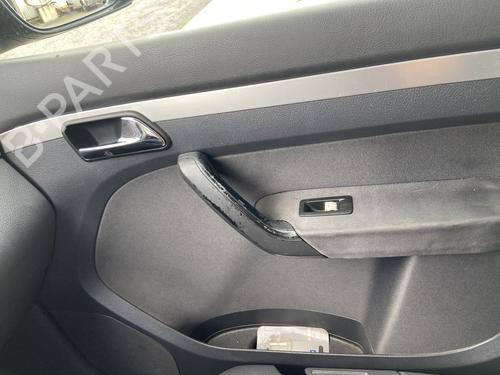 Used Front right interior door handle VW TOURAN (1T1, 1T2) 1.9 TDI (105 hp) 28493502