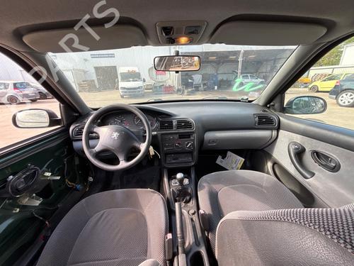 Used Radio Radio PEUGEOT 406 (8B) 1.8 (90 hp) 39713715 39713715
