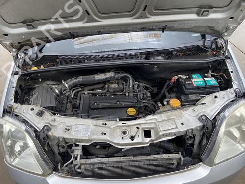 Used Front windshield wiper arm OPEL MERIVA A MPV (X03) 1.4 16V Twinport LPG (E75) (90 hp) 28487391