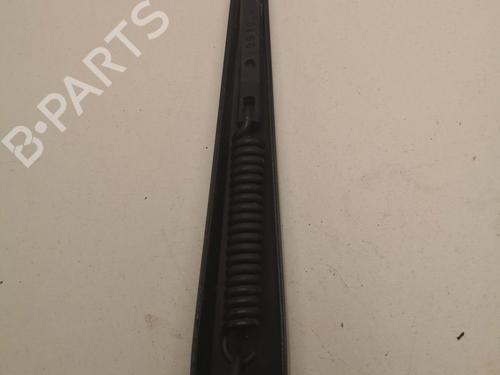 front-windshield-wiper-arm-peugeot-206-2l_-2m_-2009-2010-2011-2012-2013-27114290 main image