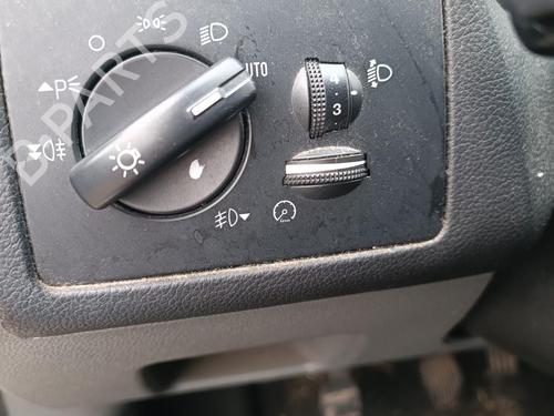 Commande de phare FORD FOCUS II Turnier (DA_, FFS, DS) 1.8 TDCi (115 hp) 27123886
