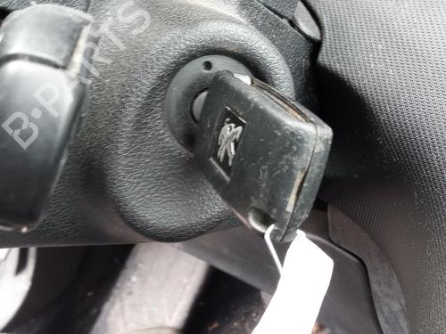 Used Ignition barrel PEUGEOT 308 I (4A_, 4C_) 1.6 HDi (92 hp) 27134285