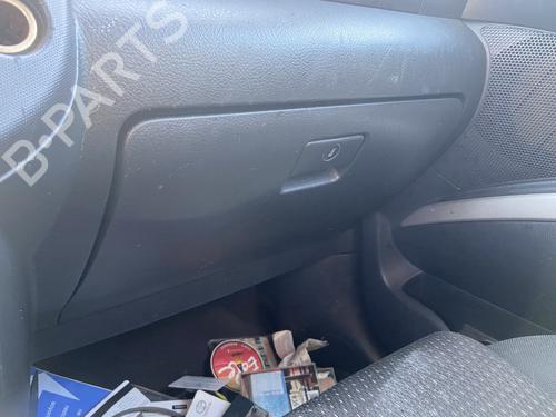 Vano posta oggetti TOYOTA COROLLA Verso (ZER_, ZZE12_, R1_) 2.2 D-4D (AUR10_, AUR10R) (177 hp) 32471474