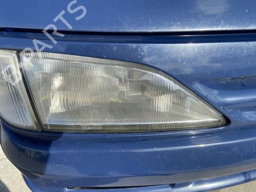 Faro derecho PEUGEOT 806 (221) 2.0 HDI (109 hp) 27110526