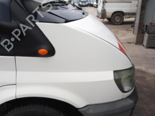 Used Right front fenders FORD TRANSIT Platform/Chassis (FM_ _, FN_ _) 2.4 DI (F_A_, F_B_, F_C_, F_D_) (90 hp) 27138001