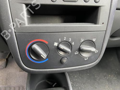 Used Climate control OPEL CORSA C (X01) 1.7 DI (F08, F68) (65 hp) 27108386