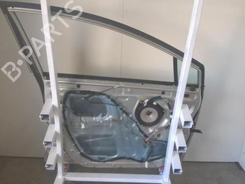 Left front door TOYOTA COROLLA Verso (ZER_, ZZE12_, R1_) 2.0 D-4D (CUR10_, CUR10R) | BP27118130C2 