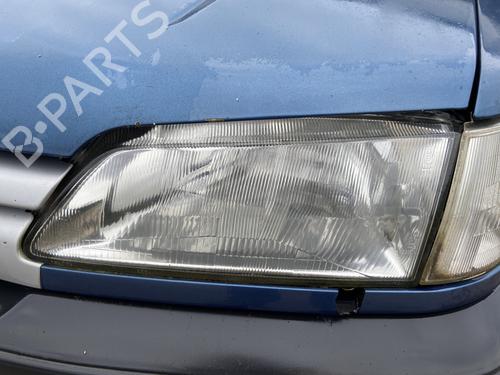 Venstre forlygte PEUGEOT 306 Hatchback (7A, 7C, N3, N5) 1.4 (75 hp) 29176303