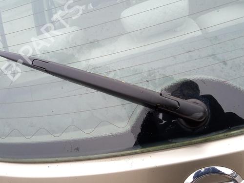 Used Rear wiper motor NISSAN MICRA III (K12) 1.2 16V (80 hp) 27143976