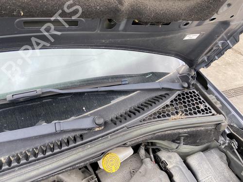 Used Front windshield wiper arm CITROËN C3 II (SC_) 1.4 HDi 70 (SC8HZC, SC8HR0, SC8HP4) (68 hp) 27114717