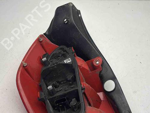 right-taillight-renault-clio-iii-br01-cr01-2005-2006-2007-2008-2009-2010-2011-2012-2013-2014-33883942 main image