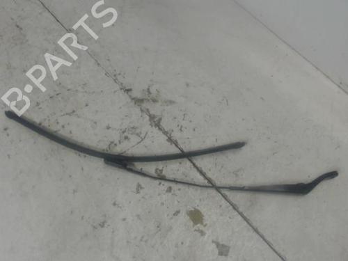 Used Front windshield wiper arm CITROËN C3 / C3 ORIGIN III (SX) 1.2 PureTech 82 (83 hp) 27134823