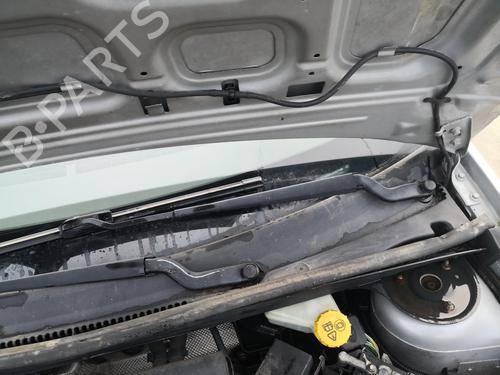 Used Front wiper motor FORD FIESTA V (JH_, JD_) 1.4 16V (80 hp) 27132962