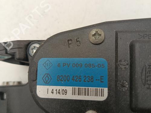 electronic-module-renault-twingo-ii-cn0_-2007-33184838 main image