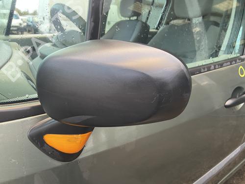 BP30099748C26 main image