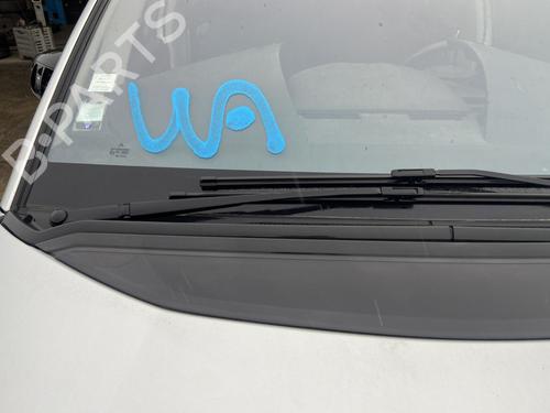 BP30183242C143 main image