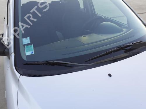 Used Front windshield wiper arm MAZDA 2 (DY) 1.4 CD (68 hp) 27120723