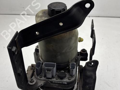 Used Steering pump Steering pump FORD FOCUS II Turnier (DA_, FFS, DS) 1.8 TDCi (115 hp) 33176336 33176336