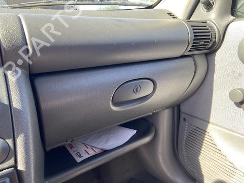 Handskerum OPEL CORSA B (S93) 1.2 i (F08, F68, M68) (45 hp) 29431873