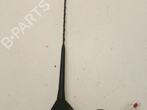 Used Antenna/Base Antenna/Base PEUGEOT 208 I (CA_, CC_) 1.4 HDi (68 hp) 33570764 33570764