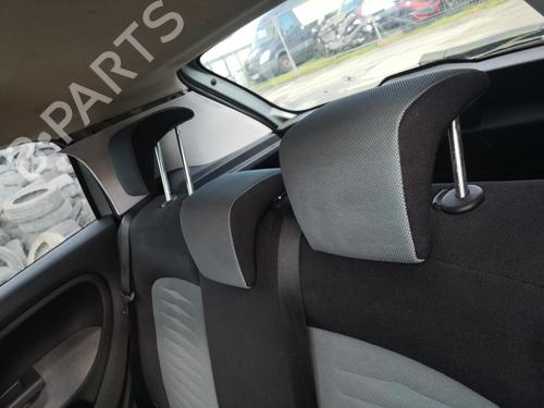 Used Headrest FIAT GRANDE PUNTO (199_) 1.3 D Multijet (75 hp) 27131991