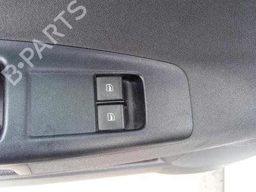 Used Left front window switch VW POLO (9N_, 9A_) 1.9 TDI (101 hp) 27139361