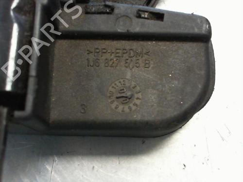 Bagklap lås VW GOLF IV (1J1) 1.9 SDI | BP27118134C101 