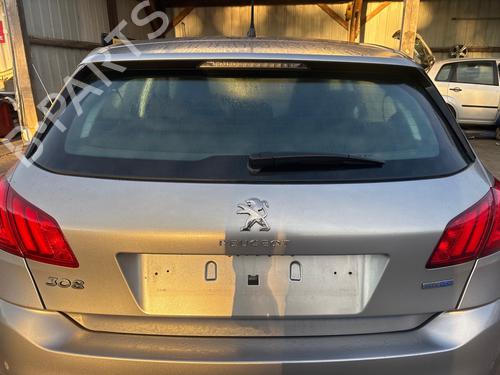 Used Rear wiper motor Rear wiper motor PEUGEOT 308 II (LB_, LP_, LW_, LH_, L3_) 1.6 BlueHDi 120 (120 hp) 40013488 40013488