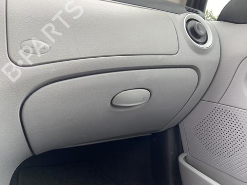 Handskerum CITROËN C3 I (FC_, FN_) 1.4 i (73 hp) 28313707