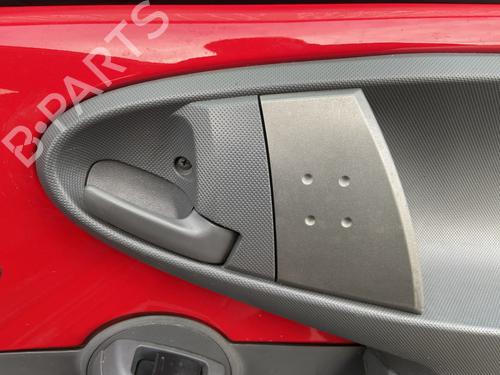 front-right-interior-door-handle-citroen-c1-pm_-pn_-2005-2006-2007-2008-2009-2010-2011-2012-2013-2014-32231142 main image