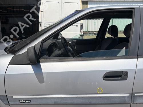 Used Front left door window Front left door window 37741858 37741858